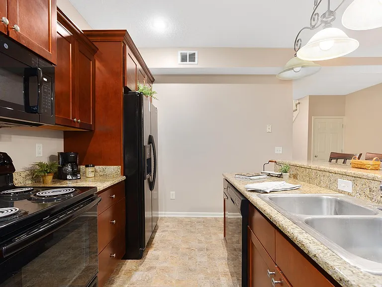7835 W 158th Ct — Photo 18