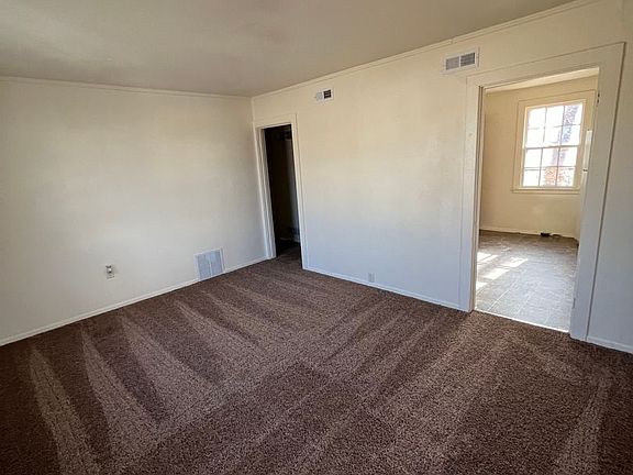 5th image of 713-715 W 1st St