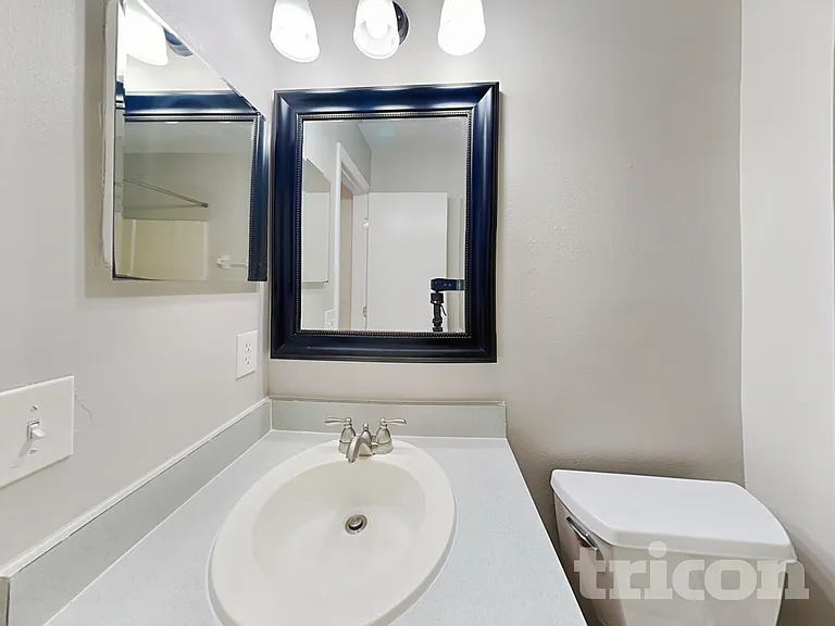 353 Comfort Dr — Photo 9