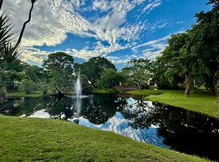 906 SW 9th Street Cir APT 107, Boca Raton, FL 33486