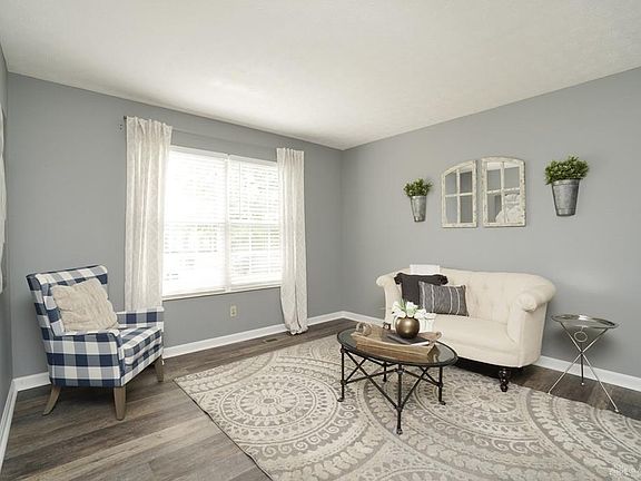 5th image of 6746 English Oaks Sta