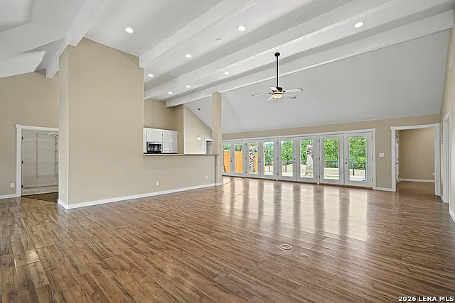 4 bed, 3.0 bath, 2865 sqft, $1,995 — Photo 4