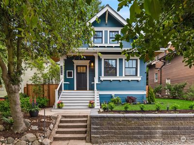 2438 5th Avenue W, Seattle, WA, 98119