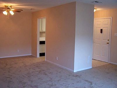 2nd image of 6401 Nightingale Ln APT 185