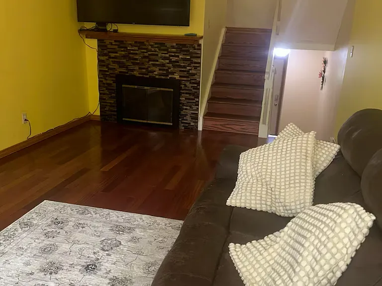 1633 City View Dr — Photo 5