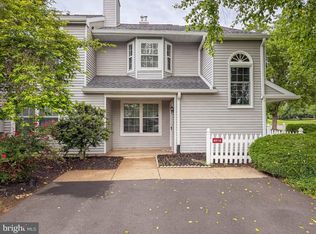 601 Rose Hollow Dr APT A, Morrisville, PA 19067