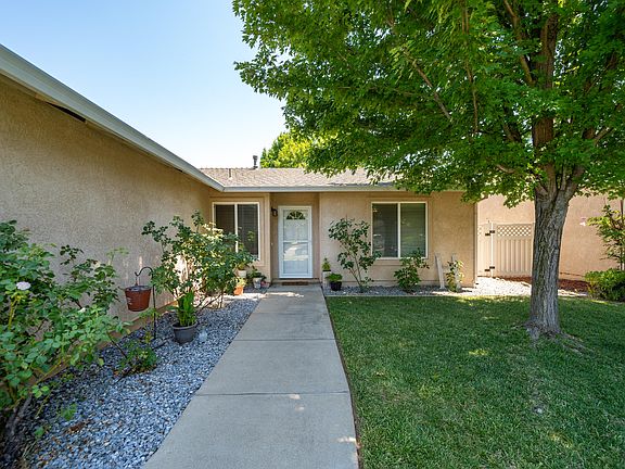 2nd image of 3559 Barkwood Dr