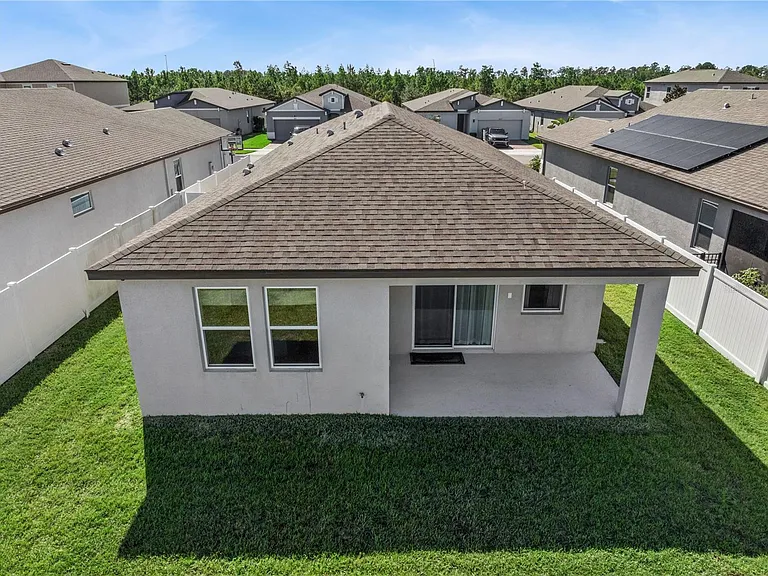 2824 Neverland Dr — Photo 22