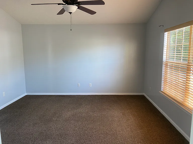 561 Upper 8th Ave S — Photo 15