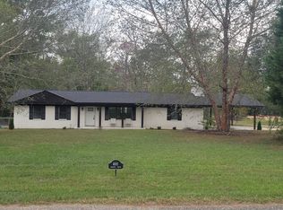 4681 Warren Dr, Millbrook, AL 36054