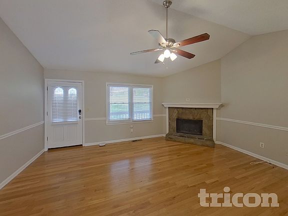 2nd image of 296 Whitney Ln