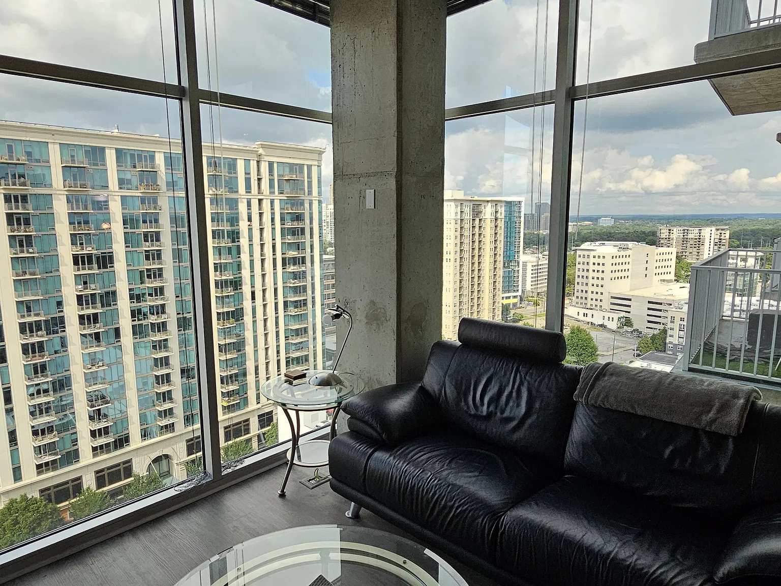 1 bed, 762 sqft, $2,250 — Photo 2