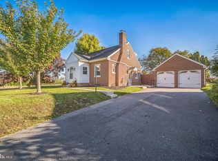 17 Cherry Hill Rd, Paradise, PA 17562