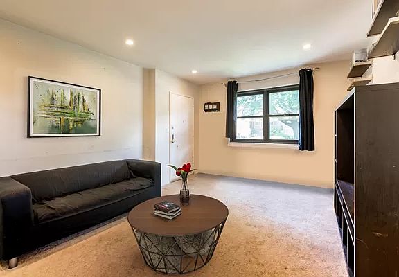 2nd image of 242-39 61st Ave Floor 1