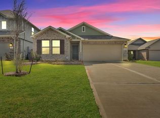814 Deerhurst Ln, Magnolia, TX 77354