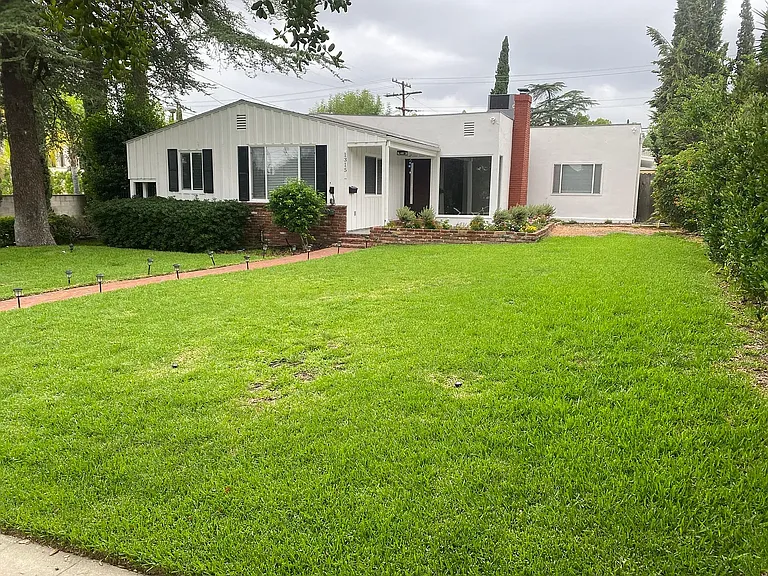 1315 Sonora Ave — Photo 1