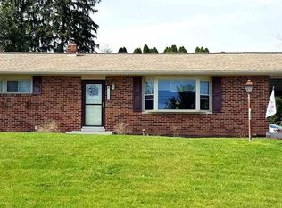 2559 Berkshire Ln, Dover, PA 17315