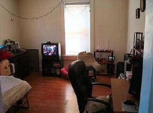 604 W Columbia Ave APT 4, Champaign, IL
