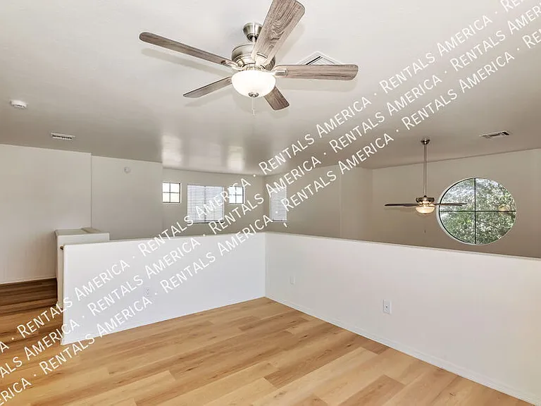 1150 W Masters Cir — Photo 26