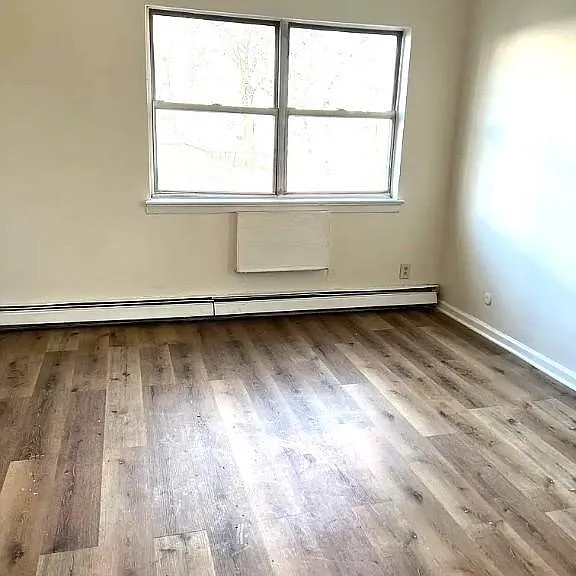384 Stuyvesant Ave #12 — Photo 2