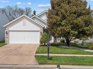 2563 Barrett Place Dr, Ballwin, MO 63021