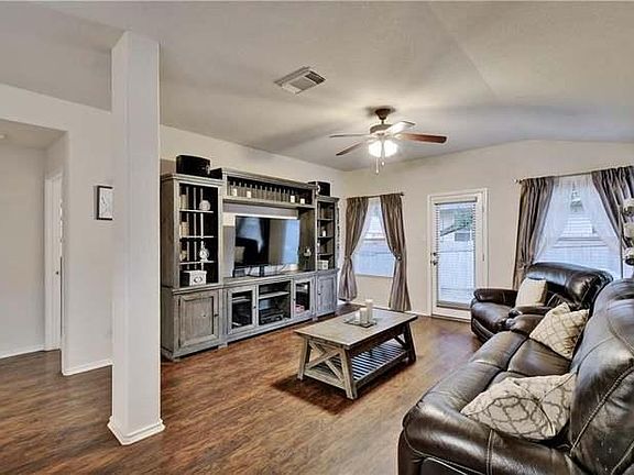 4th image of 2616 Briana Shay Dr