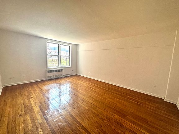 4th image of 144-77 41st Ave #511