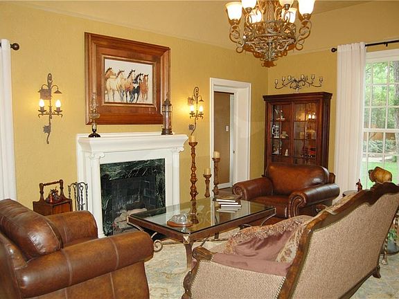 5th image of 8139 Santa Clara Dr