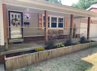 2251 S Mayfair Ave, Springfield, MO 65804