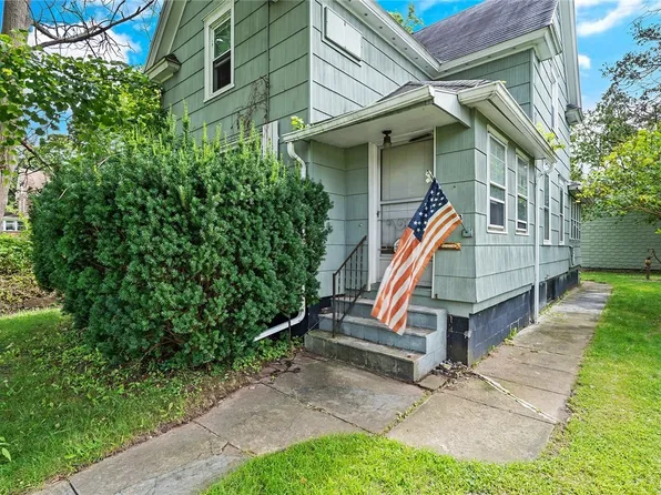 418 Church St, North Syracuse, NY 13212