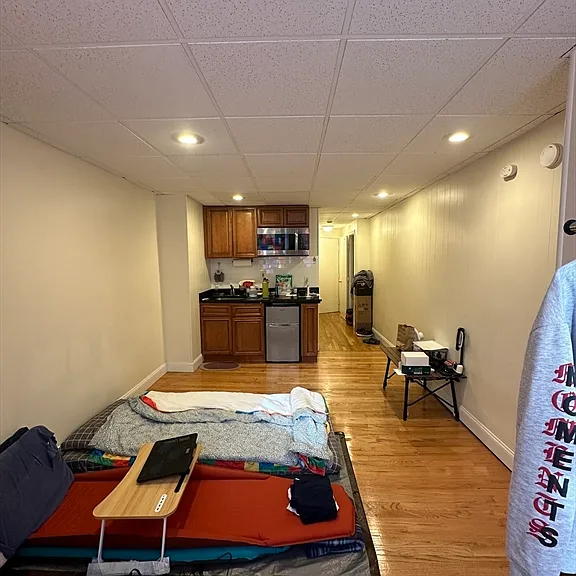 868 Beacon St #A — Photo 3