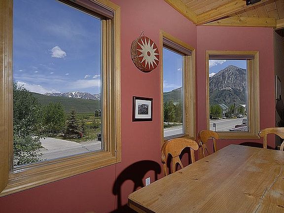 Dining View