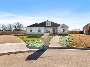 10137 T Bury Ln, Waco, TX 76708