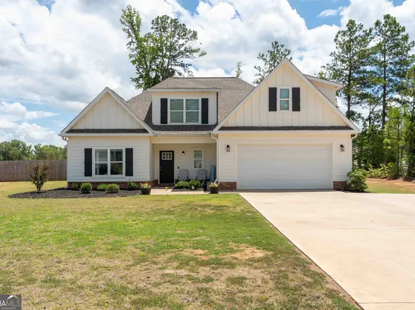 520 Gardenia Ln, Gray, GA 31032