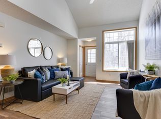 6147 Tahoe Cir APT H, Woodbury, MN 55125