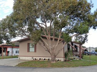 36131 Begonia Ave, Zephyrhills, FL 33541