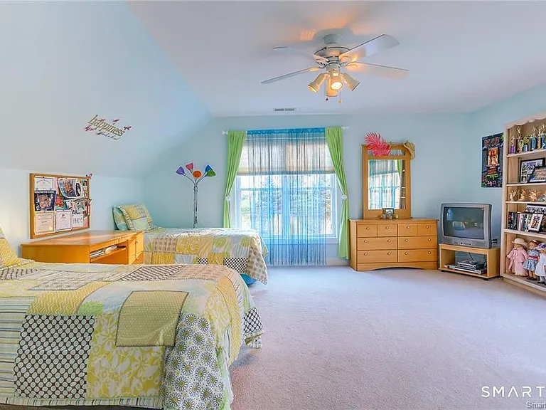 833 Millbrook Rd — Photo 13