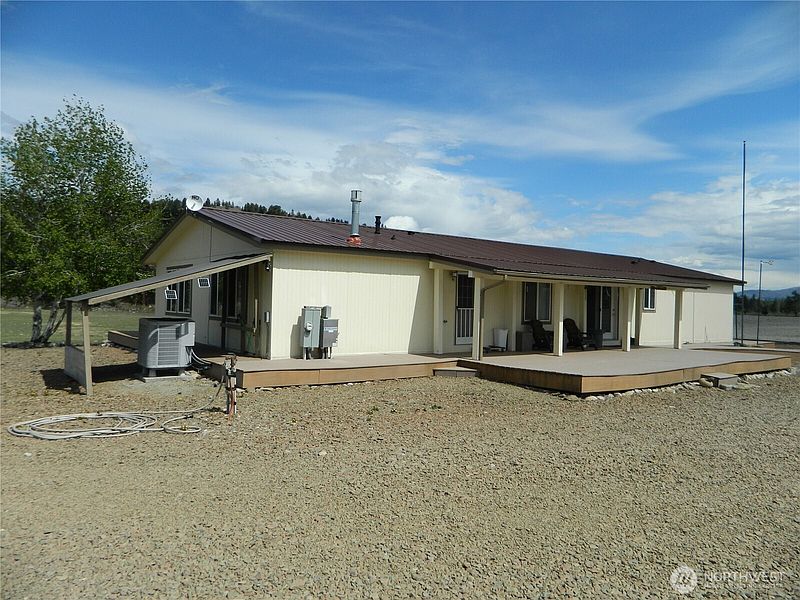 3rd image of 29 Duck Flats Road