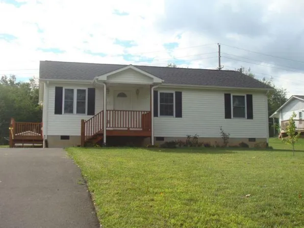 818 13th St, Radford, VA 24141