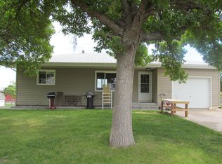 316 2nd St N, Cascade, MT 59421