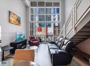 244 Biscayne Blvd APT 445, Miami, FL 33132