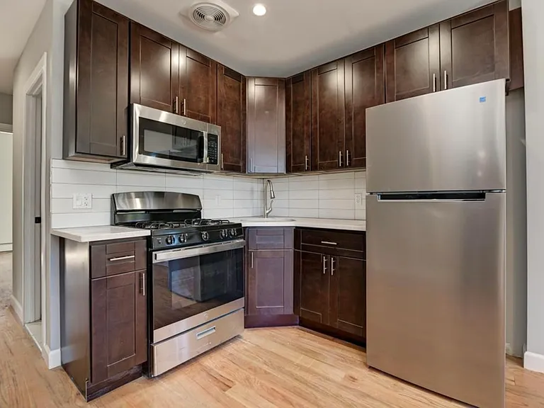 52 Yonkers Ave #4 — Photo 2
