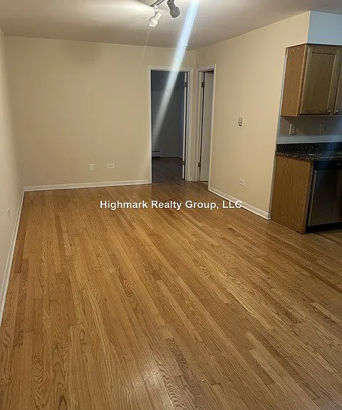 4056 N California Ave #2C — Photo 5