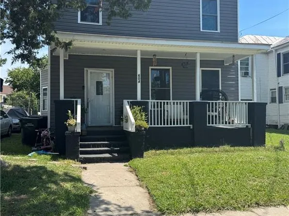 604 Adams St, Suffolk, VA 23434
