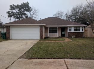 2129 Estates Cir, Navarre, FL 32566