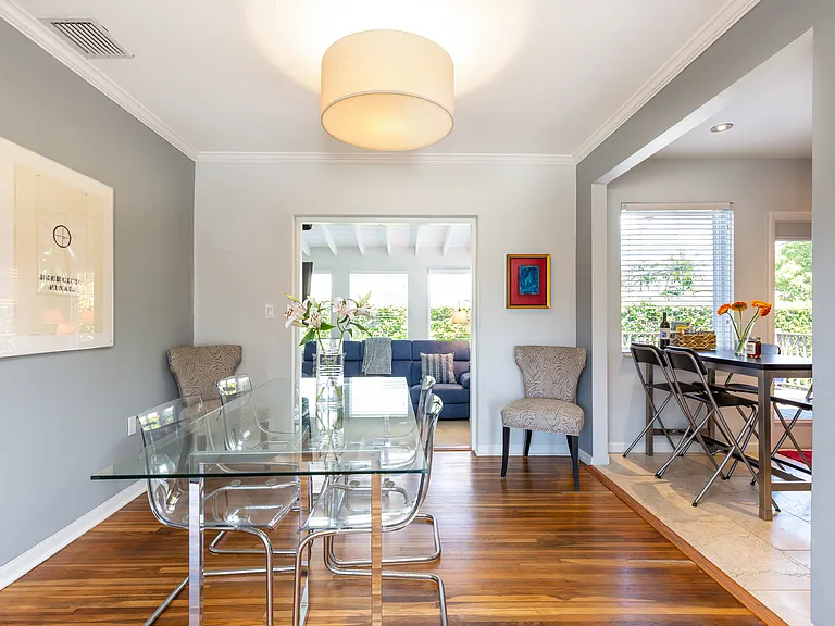 1810 SW 32nd Ct — Photo 7