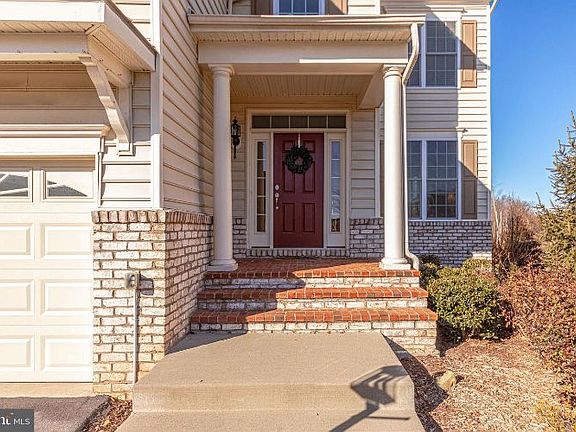2nd image of 15482 Admiral Baker Cir