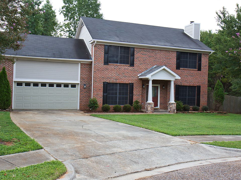 1st image of 103 Sunflower Ct SW