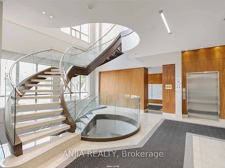 39 Galleria Pkwy #219A — Photo 3