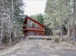 153 Juniper Dr, Girdwood, AK 99587